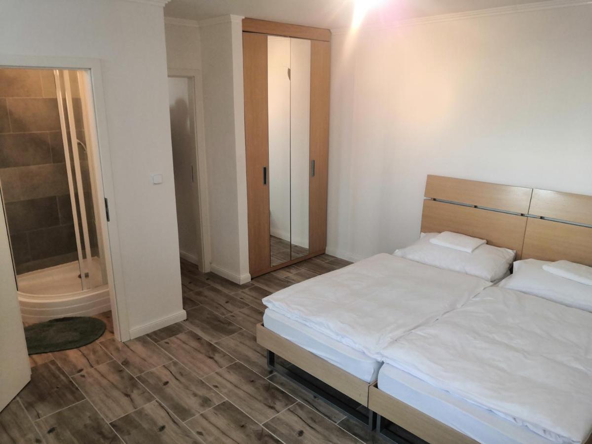 Vehlovice Apartments Mělník Kültér fotó