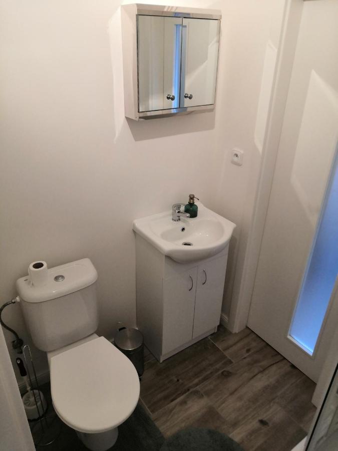 Vehlovice Apartments Mělník Kültér fotó