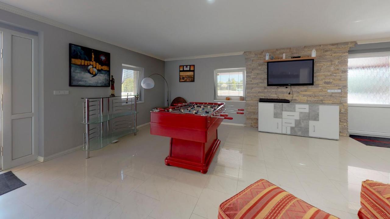 Vehlovice Apartments Mělník Kültér fotó