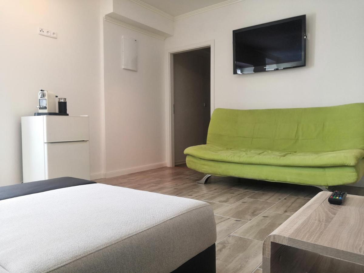 Vehlovice Apartments Mělník Kültér fotó