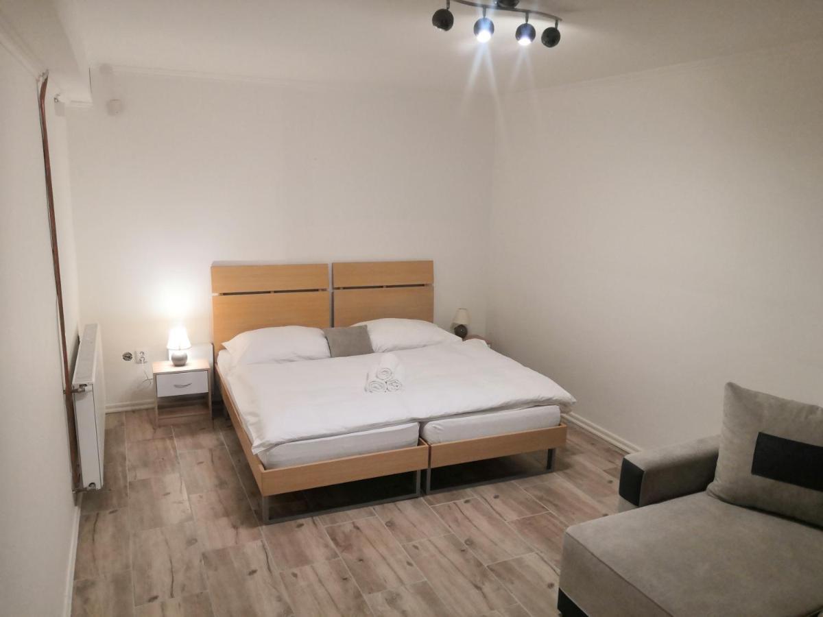 Vehlovice Apartments Mělník Kültér fotó