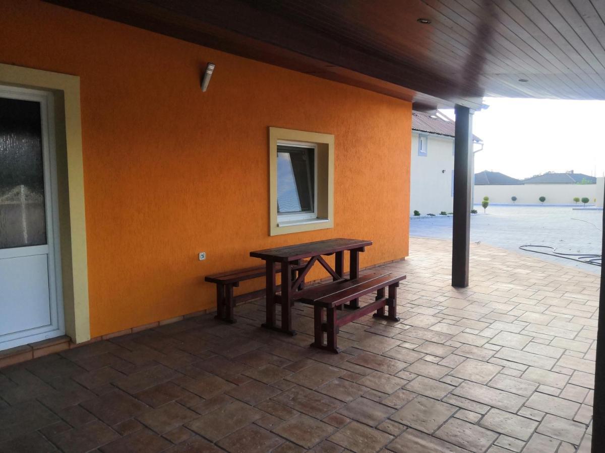 Vehlovice Apartments Mělník Kültér fotó
