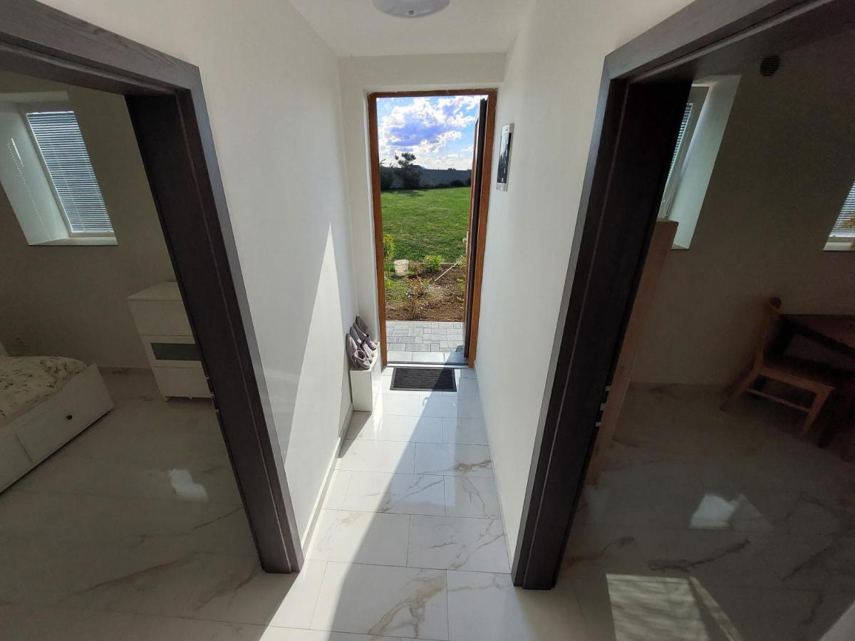 Vehlovice Apartments Mělník Kültér fotó